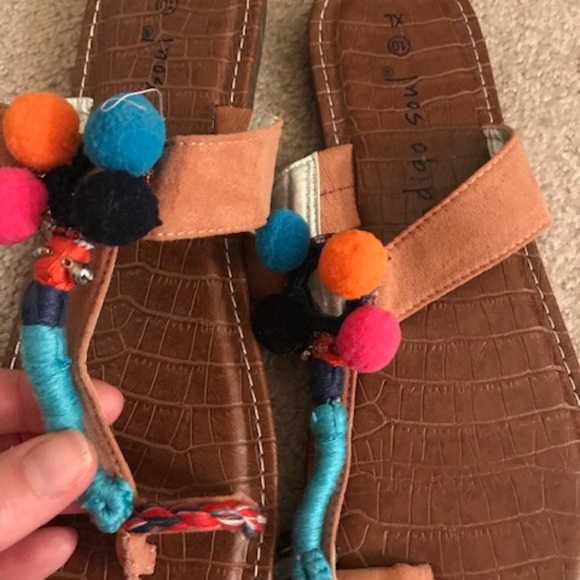 Sandals - Picture 2 of 3
